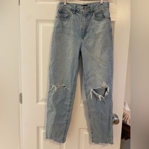 Uniqlo Ripped lose fit Jeans